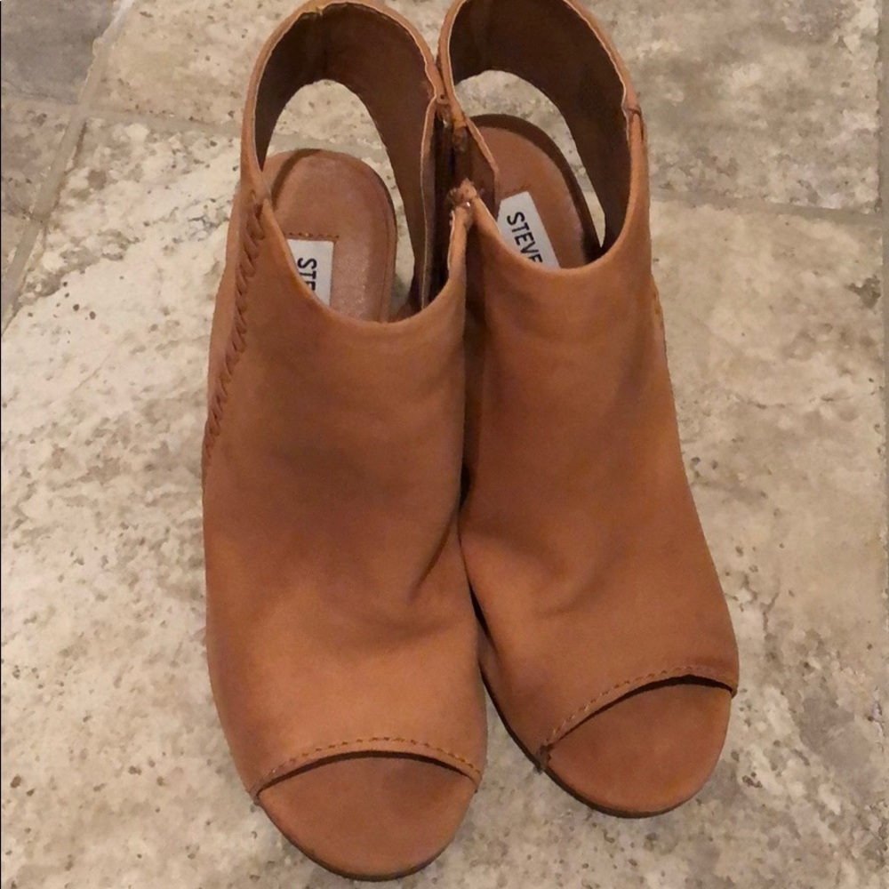 Steve Madden open toed ankle boots/ leather/tan